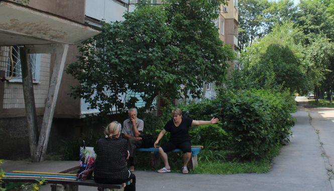 Новини Вінниці - фото з «Потрібно 10-12 годин, щоб зійшла вода». На Космонавтів підтоплює будинок «Потрібно 10-12 годин, щоб зійшла вода». На Космонавтів підтоплює будинок, фото №3 на сайті 20minut.ua