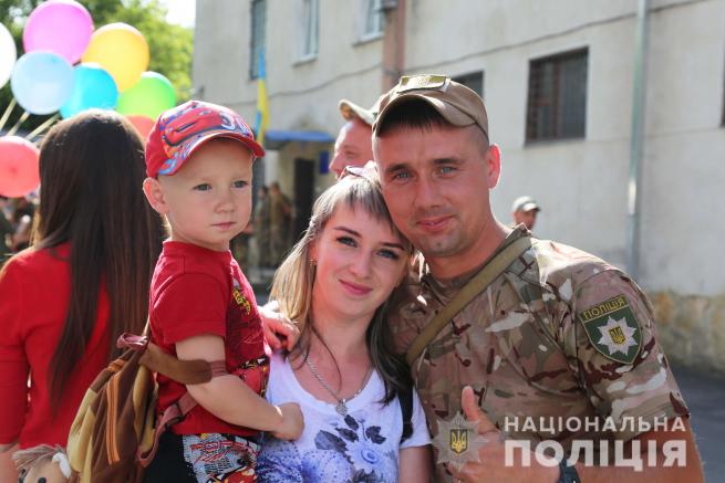 Чергова ротація: до Вінниці із зони ООС повернувся зведений загін поліцейських, фото №2 на сайті 20minut.ua