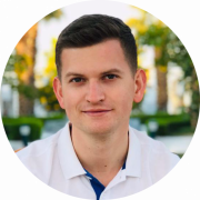 Новини Тернополя - фото з «Руки на капот, обшук та наручники»: тернополянин судиться з поліцією. Як діяти, якщо вас затримують? «Руки на капот, обшук та наручники»: тернополянин судиться з поліцією. Як діяти, якщо вас затримують?, фото №2 на сайті 20minut.ua