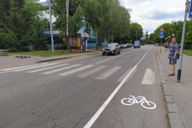 Новини Вінниці - фото з Чому велосмугу на Стрілецькій зробили по «центру» автодороги Чому велосмугу на Стрілецькій зробили по «центру» автодороги, фото №2 на сайті 20minut.ua