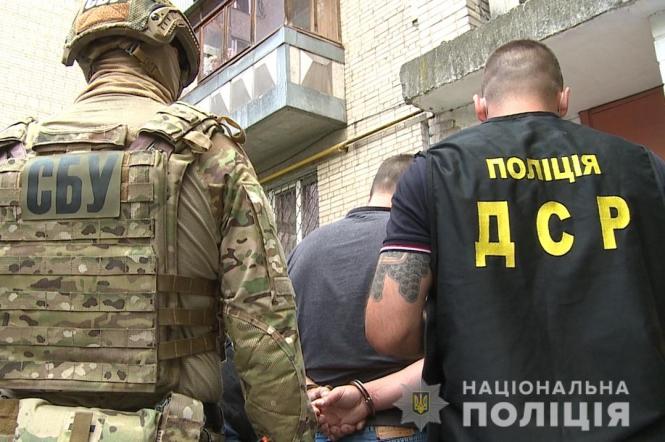 Спецпідрозділу СБУ «Альфа» у Вінниці затримали банду рекетирів. Що відомо?, фото №2 на сайті 20minut.ua