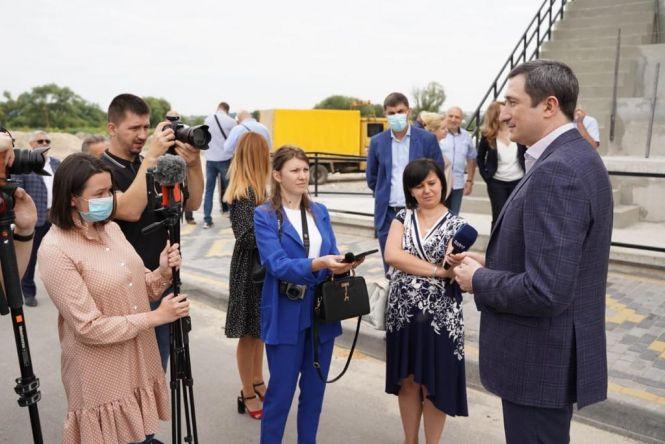 На Тернопільщині міністр проінспектував виконання програми президента «Велике будівництво» (ПРЕССЛУЖБА), фото №2 на сайті 20minut.ua