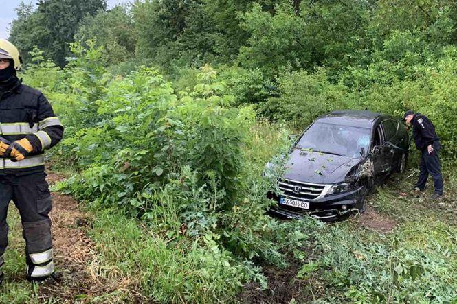 На Хмельниччині легковик зіштовхнувся з вантажівкою: є постраждалі (ОНОВЛЕНО), фото №1 на сайті vsim.ua