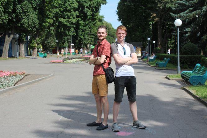 Новини Вінниці - фото з «Змішуємо містику, жарти та космос». Як два брати проводять театралізовані екскурсії «Змішуємо містику, жарти та космос». Як два брати проводять театралізовані екскурсії, фото №1 на сайті 20minut.ua