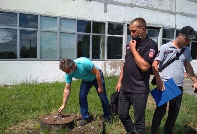 Новини Вінниці - фото з «Вона ніколи приємно не пахла» або хто знову забруднив річку Тяжилівку? «Вона ніколи приємно не пахла» або хто знову забруднив річку Тяжилівку?, фото №5 на сайті 20minut.ua