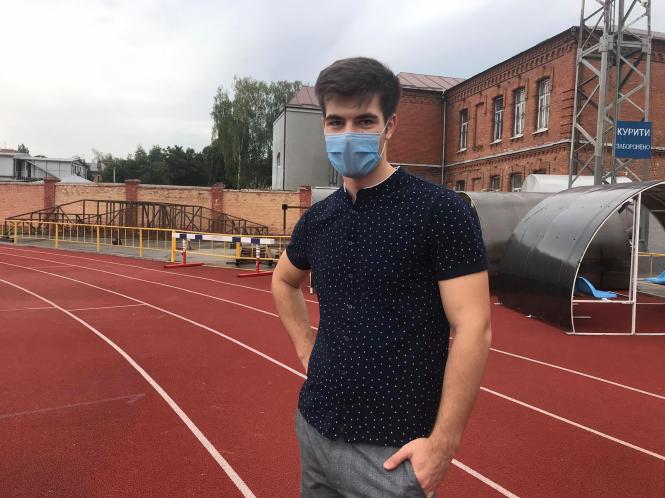 Новини Хмельницького - фото з Життя за кордоном або робота медиком: хмельницькі випускники-медалісти розповіли про плани на майбутнє Нет описания.