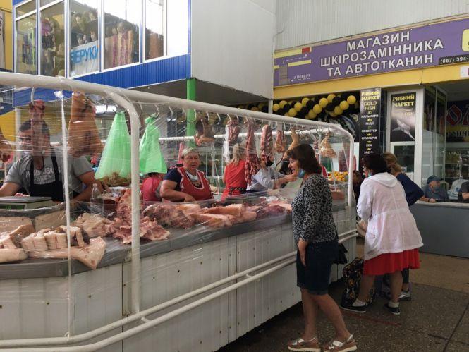 Де вигідніше? Скільки коштує м’ясо для шашлику на вінницьких ринках та в магазинах, фото №3 на сайті 20minut.ua