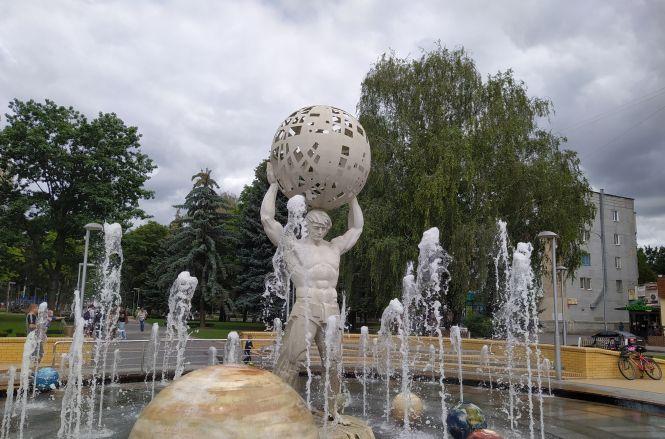 Новини Вінниці - фото з У Вінниці знову працюють фонтани. Фоторепортаж з наших водограїв У Вінниці знову працюють фонтани. Фоторепортаж з наших водограїв, фото №12 на сайті 20minut.ua