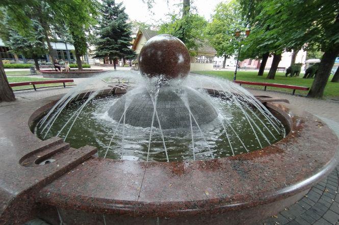 Новини Вінниці - фото з У Вінниці знову працюють фонтани. Фоторепортаж з наших водограїв У Вінниці знову працюють фонтани. Фоторепортаж з наших водограїв, фото №5 на сайті 20minut.ua