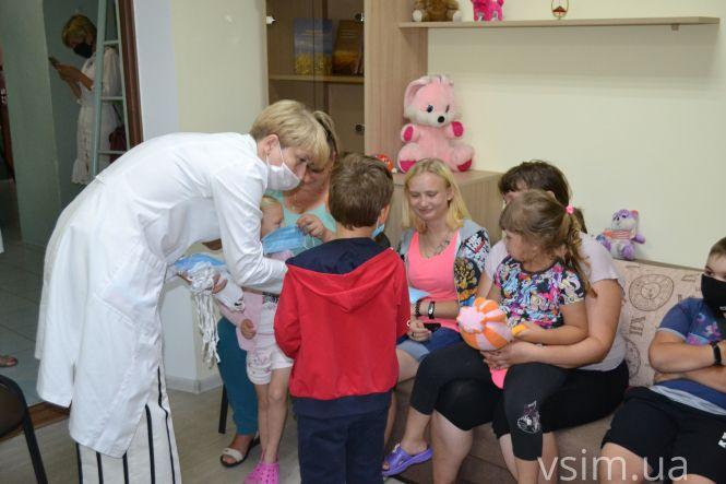 Новини Хмельницького - фото з В обласній дитячій лікарні відкрили кабінет психологічної підтримки (ФОТО, ВІДЕО) В обласній дитячій лікарні відкрили кабінет психологічної підтримки (ФОТО, ВІДЕО), фото №1 на сайті vsim.ua