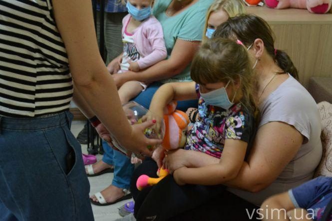 Новини Хмельницького - фото з В обласній дитячій лікарні відкрили кабінет психологічної підтримки (ФОТО, ВІДЕО) В обласній дитячій лікарні відкрили кабінет психологічної підтримки (ФОТО, ВІДЕО), фото №5 на сайті vsim.ua