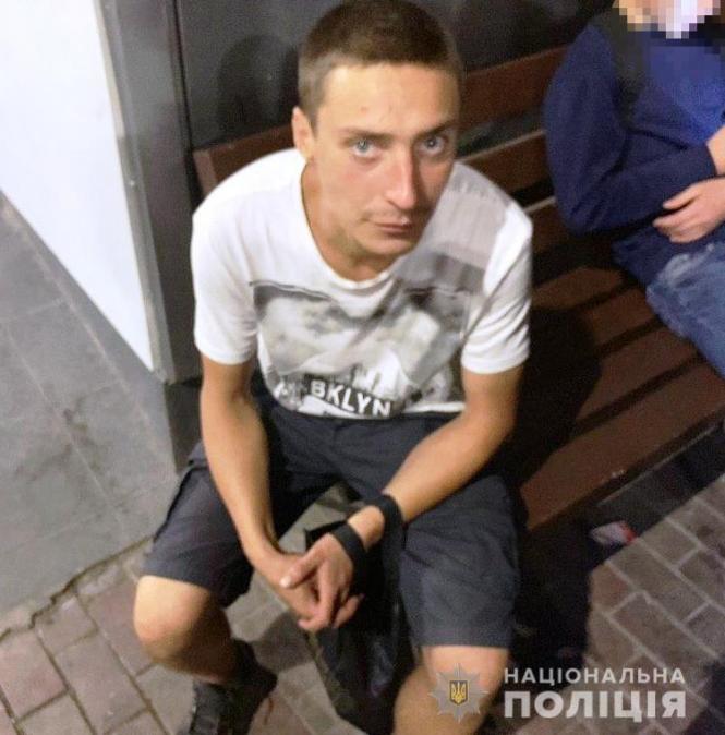 Оголосили в розшук вінничанина Євгенія, який ховається від слідчих, фото №1 на сайті 20minut.ua