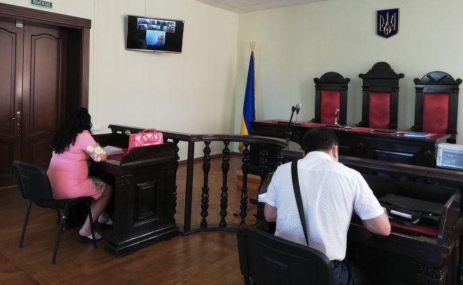 Власник «Лексуса» в СІЗО, а офіцера поліції відпустили. Продовження історії вибивання боргів, фото №1 на сайті 20minut.ua