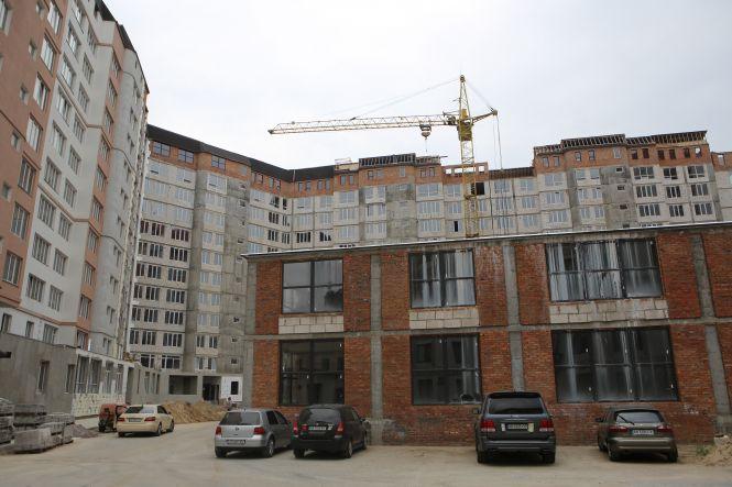 Новини Вінниці - фото з «Власники квартир винні нам гроші». Продовження історії зі скандальним ЖК на Стрілецькій «Власники квартир винні нам гроші». Продовження історії зі скандальним ЖК на Стрілецькій, фото №2 на сайті 20minut.ua