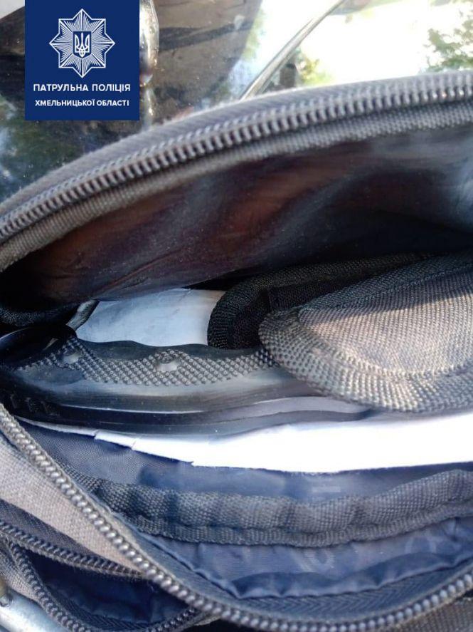 На Курчатова затримали чоловіка з ножем і наркотиками, фото №2 на сайті vsim.ua