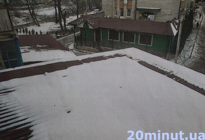 Новини Тернополя - фото з Що робити, якщо сусід вирішив розбудувати балкон без дозволів. Куди звертатися та яке покарання передбачено? Що робити, якщо сусід вирішив розбудувати балкон без дозволів. Куди звертатися та яке покарання передбачено?, фото №1 на сайті 20minut.ua