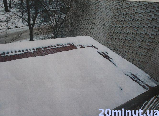 Новини Тернополя - фото з Що робити, якщо сусід вирішив розбудувати балкон без дозволів. Куди звертатися та яке покарання передбачено? Що робити, якщо сусід вирішив розбудувати балкон без дозволів. Куди звертатися та яке покарання передбачено?, фото №2 на сайті 20minut.ua