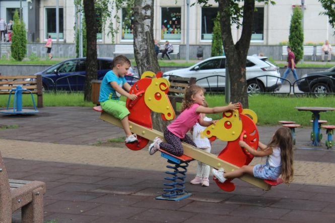 Новини Вінниці - фото з Ремонт дворів, «Локомотив» та очисні. Моргунов відповів на питання вінничан Ремонт дворів, «Локомотив» та очисні. Моргунов відповів на питання вінничан, фото №2 на сайті 20minut.ua