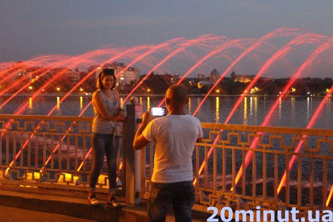 Вечірні локації: де люблять фотографуватися тернополяни та гості міста (ФОТОРЕПОРТАЖ), фото №1 на сайті 20minut.ua