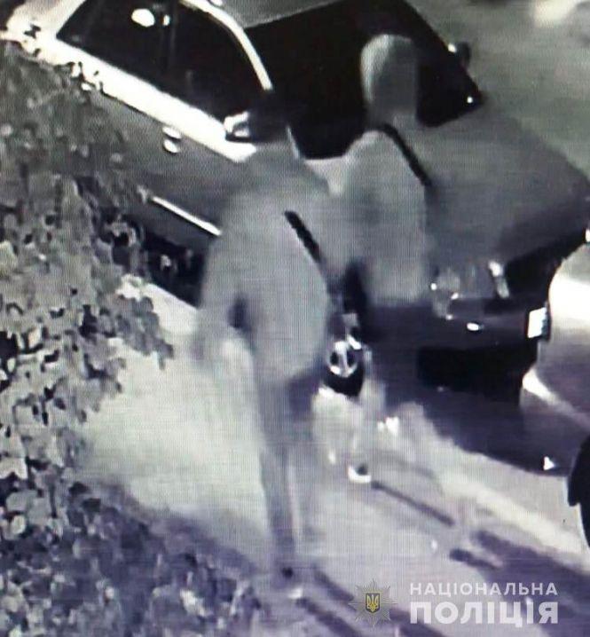 Новини Вінниці - фото з Били та відбирали цінні речі: двоє хлопців 18 та 19 років нападали на перехожих Били та відбирали цінні речі: двоє хлопців 18 та 19 років нападали на перехожих, фото №1 на сайті 20minut.ua