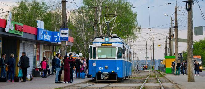 Новини Вінниці - фото з Фанати трамваїв: швейцарець у Вінниці орендував вагон і годину їздив по місту Фанати трамваїв: швейцарець у Вінниці орендував вагон і годину їздив по місту, фото №1 на сайті 20minut.ua