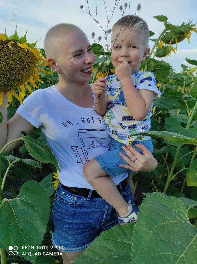 Новини Житомира - фото з Молодій мамі з Коростеня потрібна допомога! Молодій мамі з Коростеня потрібна допомога!, фото №1 на сайті 20minut.ua