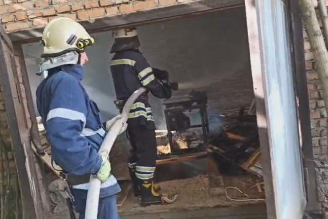 На Хмельниччині за добу рятувальники гасили три пожежі, фото №1 на сайті vsim.ua