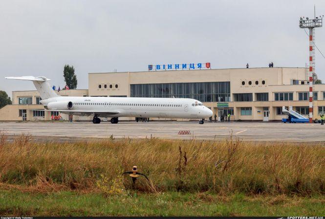 Новини Вінниці - фото з Аеропорт «Вінниця» усе ж отримає підтримку держави. А якщо ні, то який план «Б»? Аеропорт «Вінниця» усе ж отримає підтримку держави. А якщо ні, то який план «Б»?, фото №2 на сайті 20minut.ua
