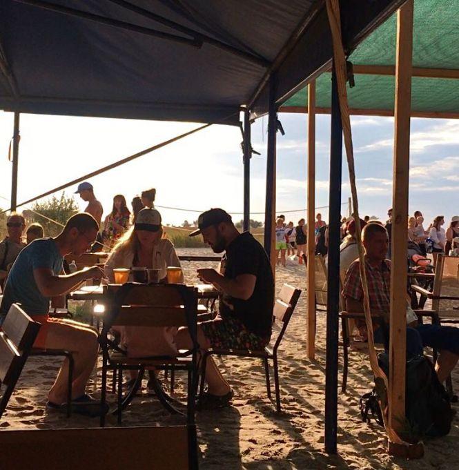 Новини Вінниці - фото з Подорож на українські Мальдіви. Як і за скільки можна відпочити на острові Джарилгач Подорож на українські Мальдіви. Як і за скільки можна відпочити на острові Джарилгач, фото №6 на сайті 20minut.ua