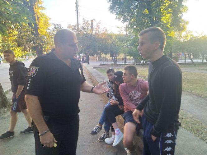Діти на мопедах та п’яна молодь. Як з цим бореться поліція?, фото №2 на сайті 20minut.ua