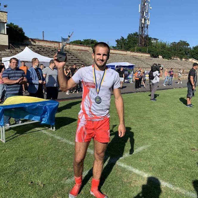 Новини Хмельницького - фото з Хмельницькі регбісти вибороли срібло на чемпіонаті України Хмельницькі регбісти вибороли срібло на чемпіонаті України, фото №3 на сайті vsim.ua