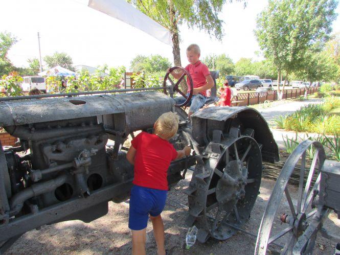 Новини Козятина - фото з «Народу вічний оберіг» та районне свято «Обжинки» в музеї Хліба. Як святкували? «Народу вічний оберіг» та районне свято «Обжинки» в музеї Хліба. Як святкували?, фото №17 на сайті 20minut.ua