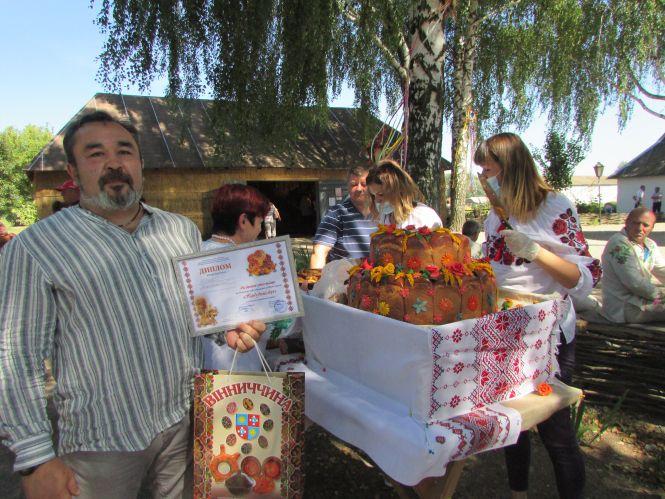 Новини Козятина - фото з «Народу вічний оберіг» та районне свято «Обжинки» в музеї Хліба. Як святкували? «Народу вічний оберіг» та районне свято «Обжинки» в музеї Хліба. Як святкували?, фото №11 на сайті 20minut.ua