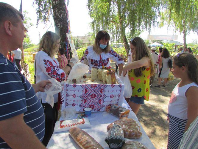Новини Козятина - фото з «Народу вічний оберіг» та районне свято «Обжинки» в музеї Хліба. Як святкували? «Народу вічний оберіг» та районне свято «Обжинки» в музеї Хліба. Як святкували?, фото №4 на сайті 20minut.ua