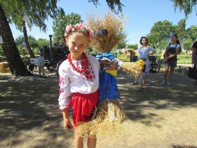 Новини Козятина - фото з «Народу вічний оберіг» та районне свято «Обжинки» в музеї Хліба. Як святкували? «Народу вічний оберіг» та районне свято «Обжинки» в музеї Хліба. Як святкували?, фото №7 на сайті 20minut.ua