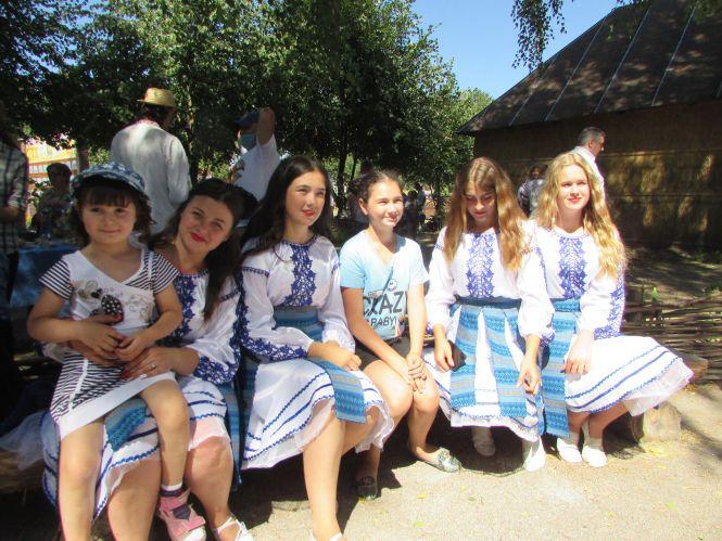 Новини Козятина - фото з «Народу вічний оберіг» та районне свято «Обжинки» в музеї Хліба. Як святкували? «Народу вічний оберіг» та районне свято «Обжинки» в музеї Хліба. Як святкували?, фото №19 на сайті 20minut.ua