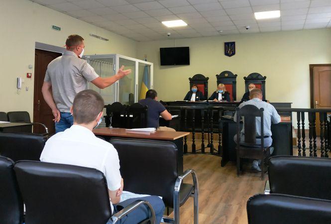 Новини Вінниці - фото з Перший номер з ТОПу кримінальників сам прийшов у поліцію. Через 15 років після вбивства Перший номер з ТОПу кримінальників сам прийшов у поліцію. Через 15 років після вбивства, фото №2 на сайті 20minut.ua