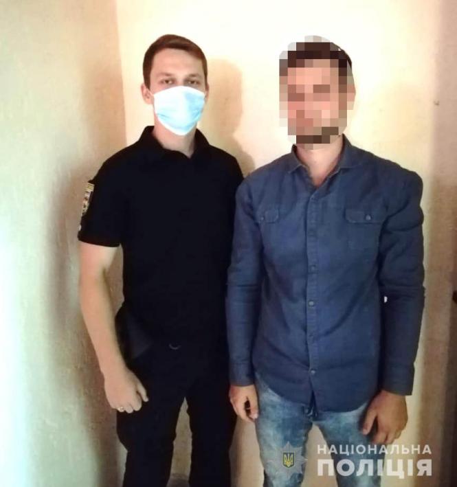 На Вишеньці 23-річний вінничанин побив водія трамваю. Втік, але загубив пістолет, фото №1 на сайті 20minut.ua