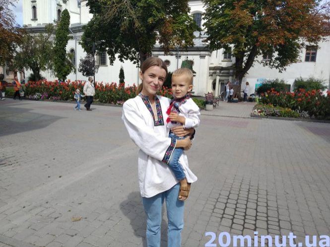 Якими вишиванками дивують тернополяни на День Незалежності (ФОТОРЕПОРТАЖ), фото №4 на сайті 20minut.ua