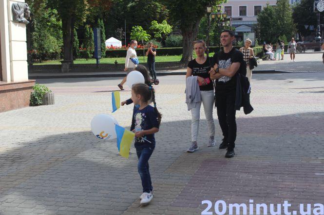 Якими вишиванками дивують тернополяни на День Незалежності (ФОТОРЕПОРТАЖ), фото №5 на сайті 20minut.ua