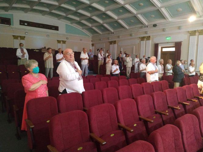 Новини Тернополя - фото з "Тернопіль першим підняв прапор України": про що згадують депутати міськради першого демократичного скликання? "Тернопіль першим підняв прапор України": про що згадують депутати міськради першого демократичного скликання?, фото №3 на сайті 20minut.ua