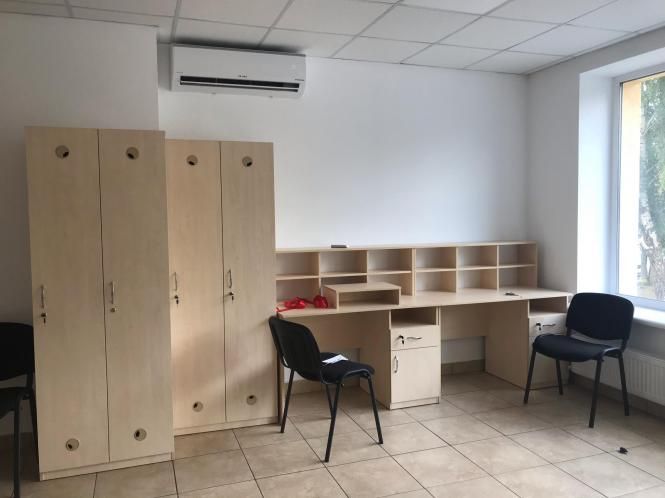 Новини Хмельницького - фото з “Усім відрізняється від інших”: на Озерній відкрили відділення “Укрпошти” Нет описания.