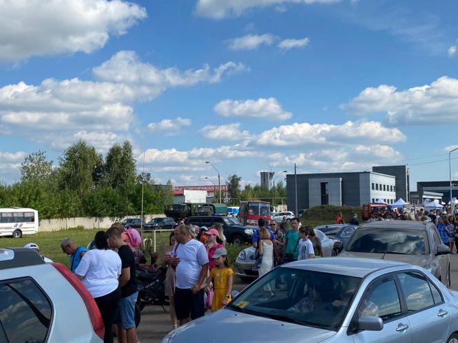 Новини Житомира - фото з Скандал на космічному фестивалі «KOROLEV AVIA FEST» у Житомирі: антисанітарія та шахрайство Скандал на космічному фестивалі «KOROLEV AVIA FEST» у Житомирі: антисанітарія та шахрайство, фото №5 на сайті 20minut.ua