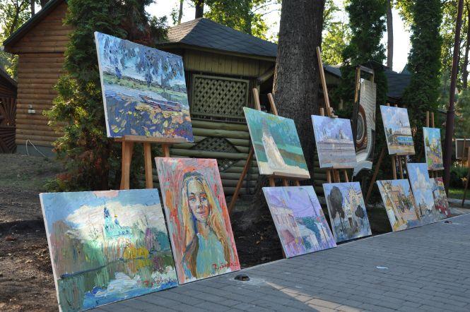 Новини Вінниці - фото з «The best artist – 2020». У Вінниці визнали кращим столичного художника Богдана Макаренка «The best artist – 2020». У Вінниці визнали кращим столичного художника Богдана Макаренка, фото №12 на сайті 20minut.ua