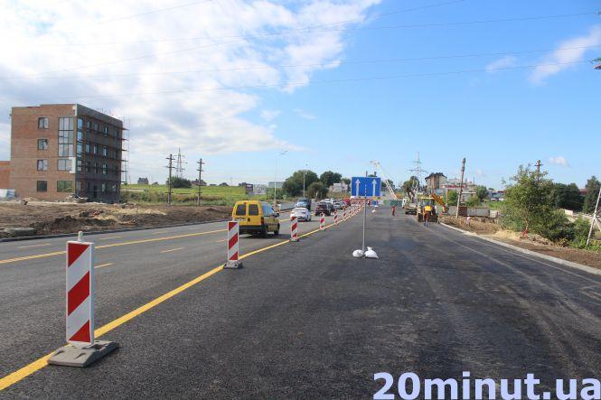 Новини Тернополя - фото з Гаївський міст відкрили: що змінилося для водіїв та скільки це коштувало (РЕПОРТАЖ) Гаївський міст відкрили: що змінилося для водіїв та скільки це коштувало (РЕПОРТАЖ), фото №3 на сайті 20minut.ua