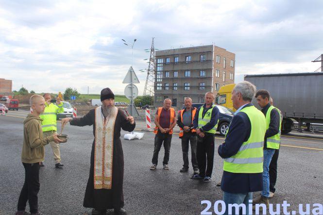 Новини Тернополя - фото з Гаївський міст відкрили: що змінилося для водіїв та скільки це коштувало (РЕПОРТАЖ) Гаївський міст відкрили: що змінилося для водіїв та скільки це коштувало (РЕПОРТАЖ), фото №4 на сайті 20minut.ua
