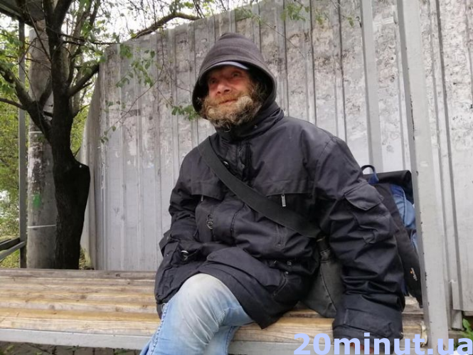 Волонтерам, які опікуються безхатченками, підкинули гроші в конверті, фото №1 на сайті 20minut.ua