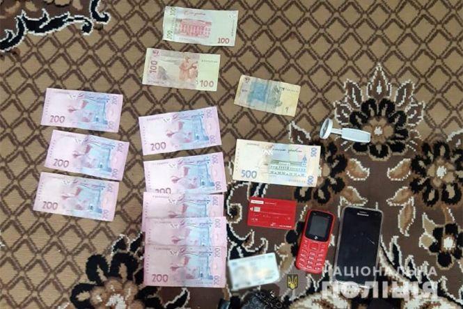 Масштабна спецоперація на Хмельниччині:  затримали банду, яка продавала метадон, фото №4 на сайті vsim.ua