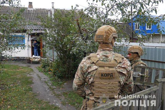 Масштабна спецоперація на Хмельниччині:  затримали банду, яка продавала метадон, фото №2 на сайті vsim.ua