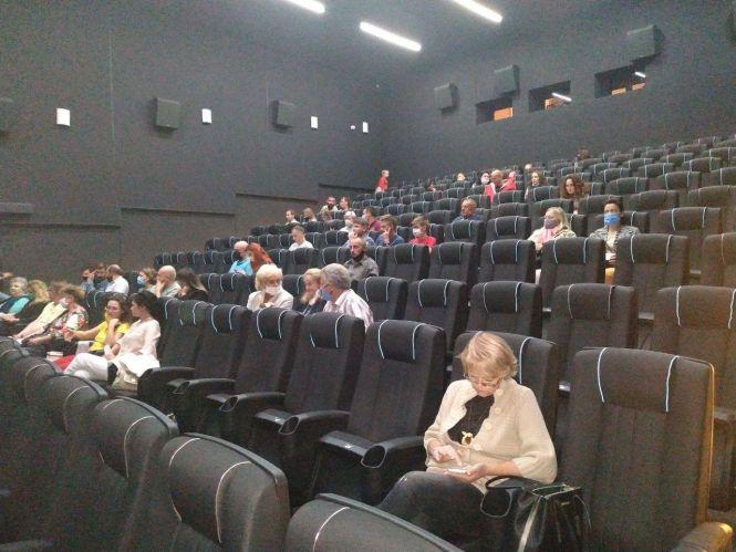 Новини Тернополя - фото з "Звичайна людина не знає, що таке - мати  бойову травму": як знімали новий український фільм "Східняк" "Звичайна людина не знає, що таке - мати  бойову травму": як знімали новий український фільм "Східняк", фото №2 на сайті 20minut.ua